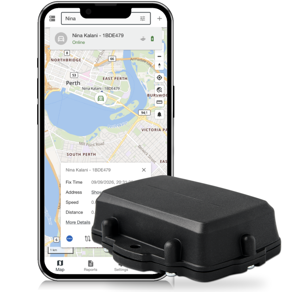 CT-A08 rugged asset tracker beside the Open Platform live map on a phone