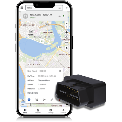 CT-V05 OBD vehicle tracker beside the Open Platform live map on a phone